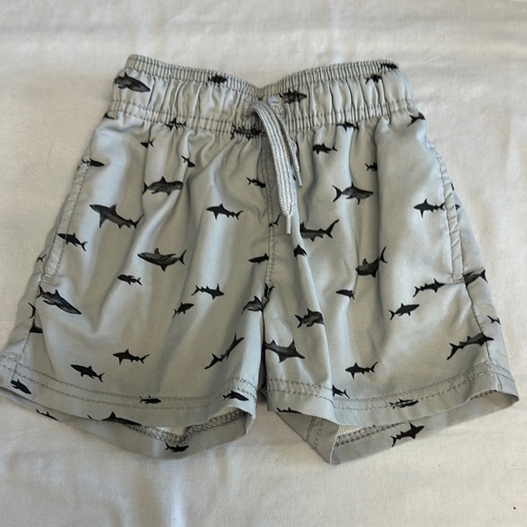 OshKosh B'gosh BWOT Shark Print Toddler swim Shorts/trunks - Picture 1 of 3